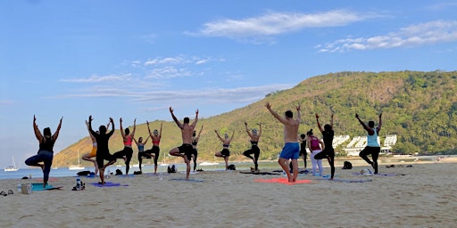 Free Beach Yoga, Nai Harn 2022