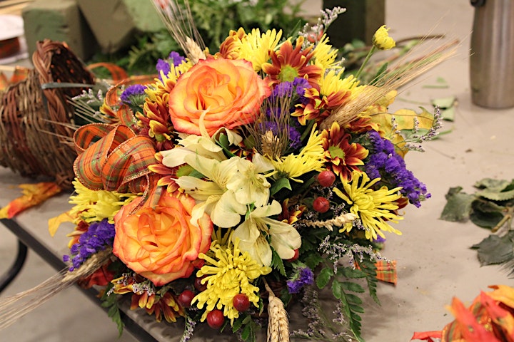 Floral Design: Holiday Centerpiece image