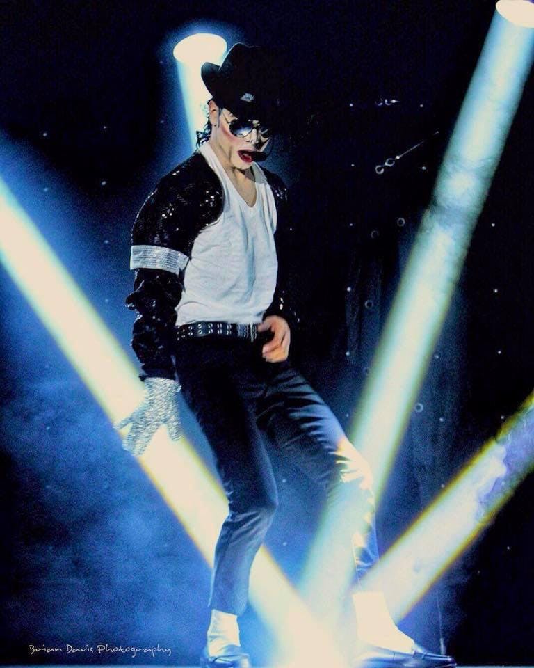 The World’s #1 Michael Jackson Impersonator