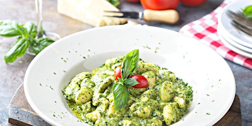Imagem principal de Make Creamy Pesto-Topped Gnocchi - Cooking Class by Classpop!™