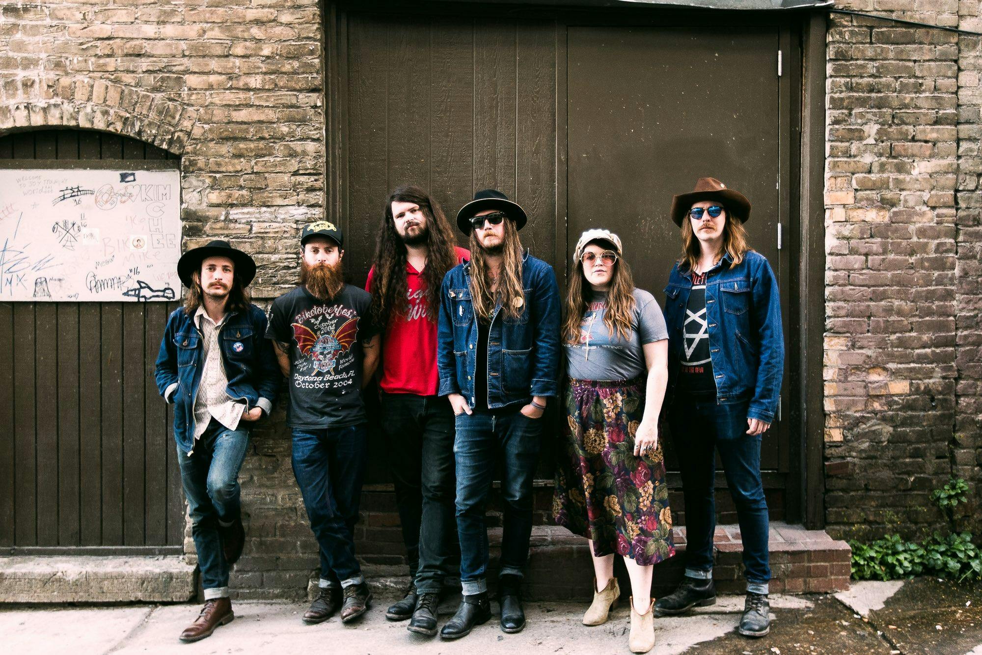 Banditos / Easy Habits / GUN
