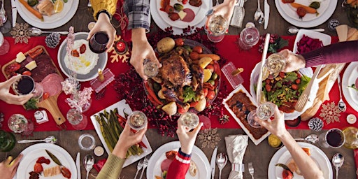 Expat Christmas-Eve Dinner & Gift Exchange | Repas de Nöel / Dîner