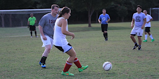 Imagen principal de THURSDAY SOCCER COED HAT LEAGUE - 2024