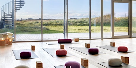 Hauptbild für Happiness Yoga Ferien an der Nordsee