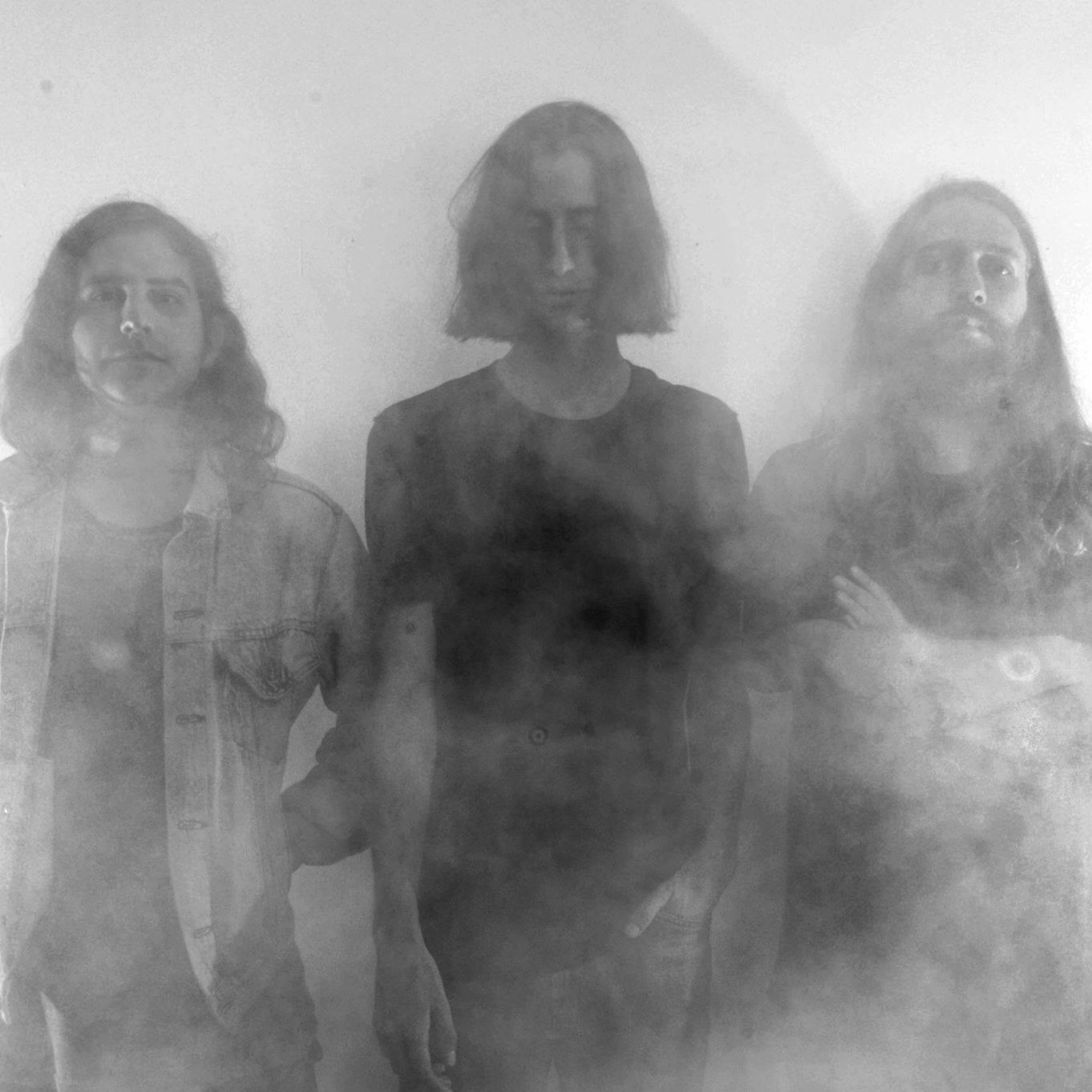 Föllakzoid / Lumerians / Dead Feathers