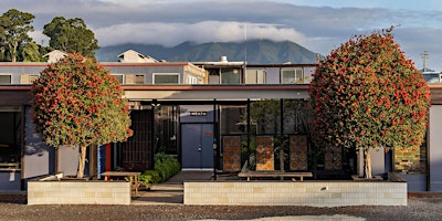 Immagine principale di Heath Ceramics  Dinnerware Factory Tour - Sausalito 