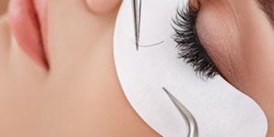 Eyelash Extension Certification Course (Classic Lashes) 