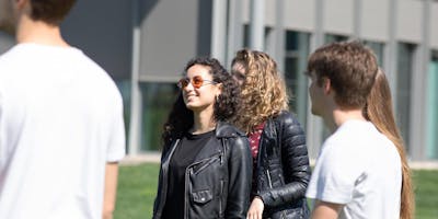 Triennale in Digital Management ・ Ca' Foscari + H-FARM Triennale in Digital Management ・ Ca' Foscari + H-FARM
