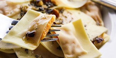 Immagine principale di Make Roasted Squash Ravioli - Cooking Class by Classpop!™ 