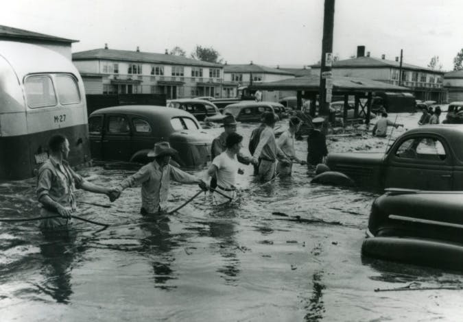 Lessons From Vanport and Katrina: a forum to create community resilience during extreme weather conditions