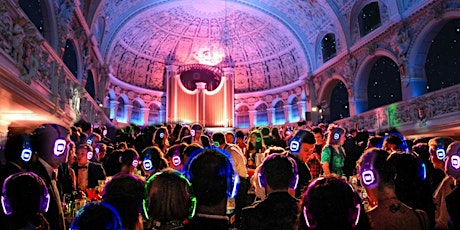 90s Silent Disco in Liverpool's St George's Hall