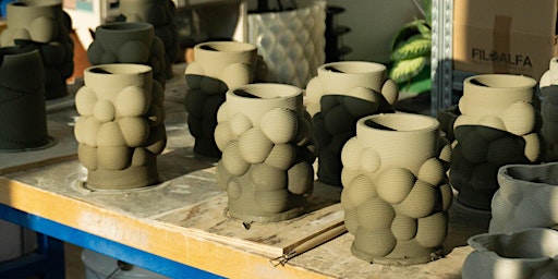 Clay vases and Velaskello — SuperForma private sale