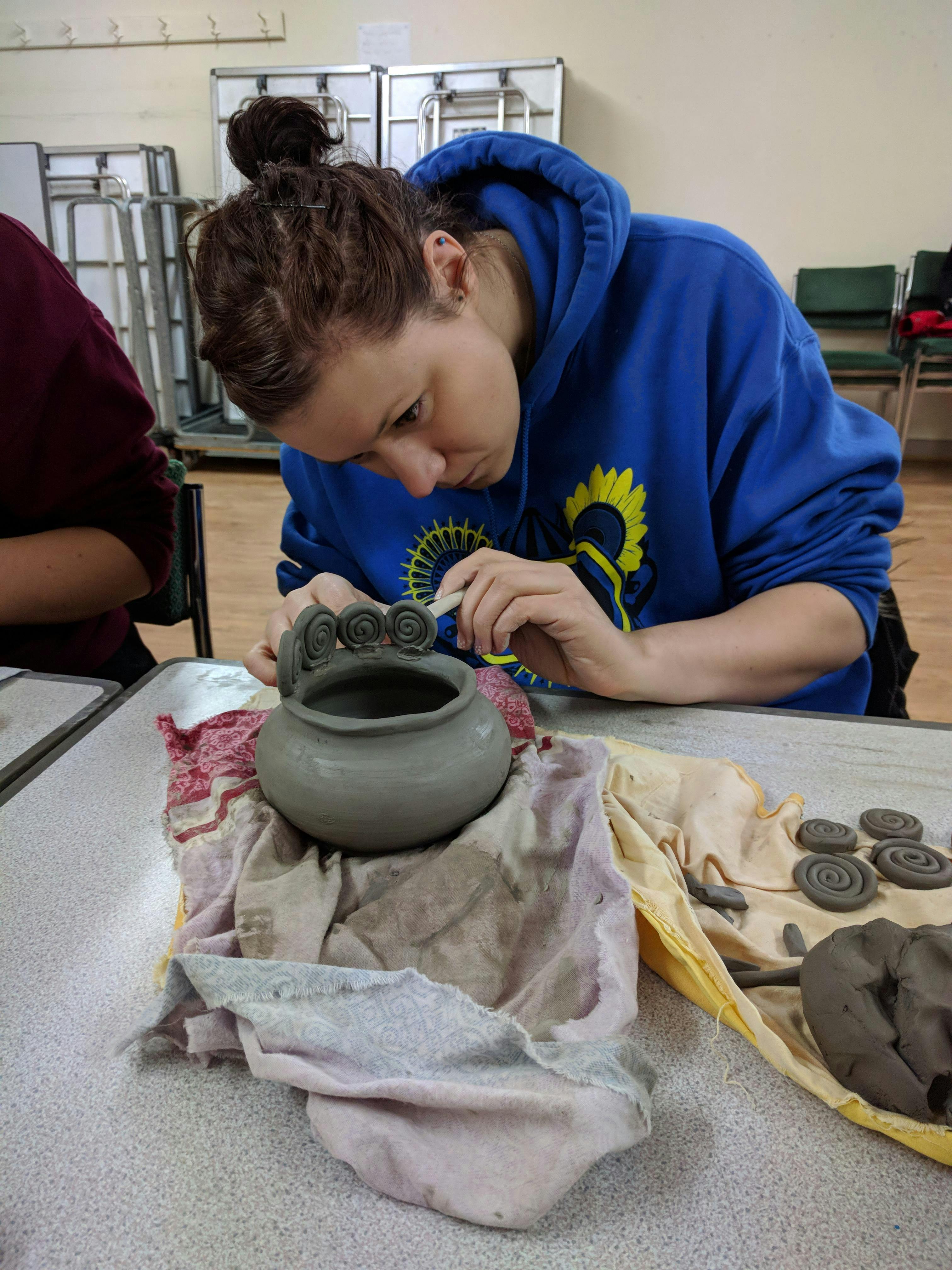 Pottery class for adults on Mondays