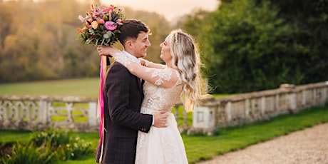 Make over £50k a year as a Wedding Photographer, everything you need!