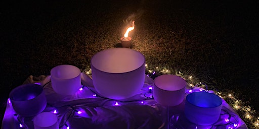 Hauptbild für Full Moon Crystal Bowl Sound Bath Meditation with Reiki