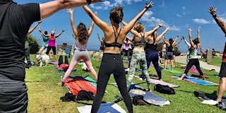 Imagen principal de OUTDOOR YOGA PACIFIC BEACH!