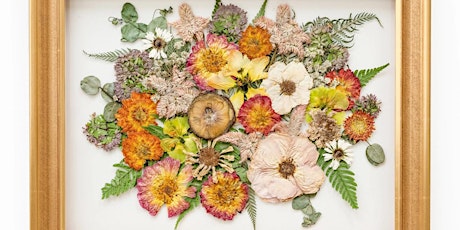 Resin Art with Pressed Flowers
