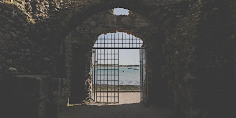 Photography Walkshop - Discover Portchester Castle on Portsmouth Harbour  primärbild