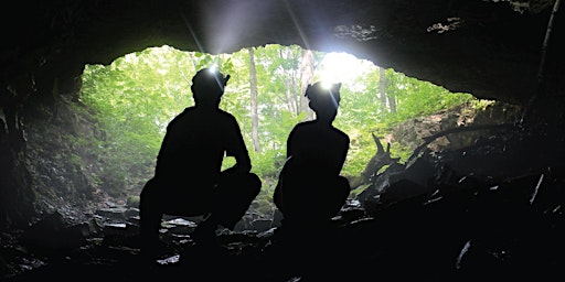 Imagem principal do evento Campfires: Buckner Cave (Bloomington)
