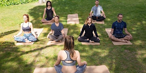 Immagine principale di Gentle Morning YOGA  - Saturday  9am @Botanic Gardens 