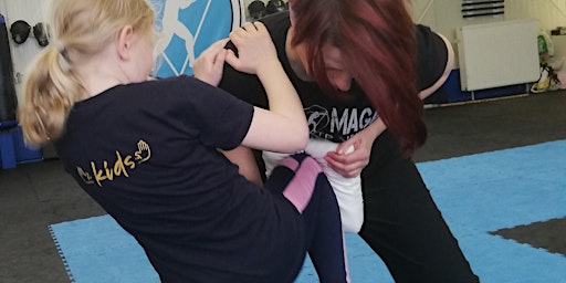 Primaire afbeelding van Eltern-Kind-Training/Workshop Krav Maga Selbstverteidigung