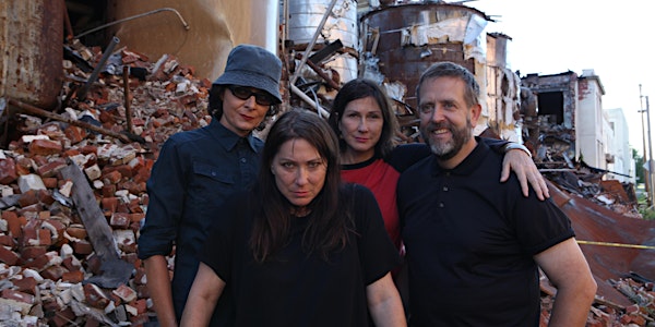 The Breeders with the Regrettes