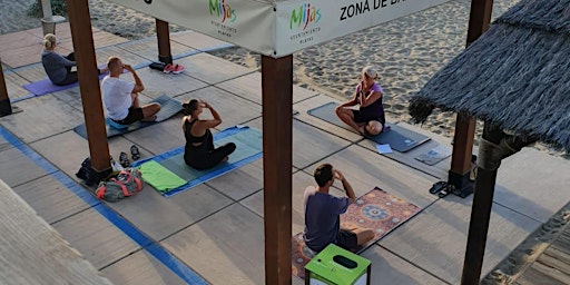 Imagen principal de Yoga class in English, La Luna Beach, Calahonda