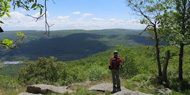 Image principale de Megaliths Hike - Hudson Valley's Tallest Mountain - Sat., April 25, 2026