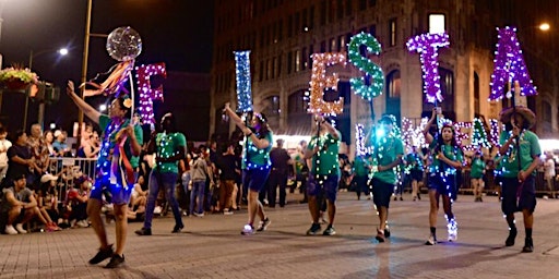 Image principale de 2024 Fiesta Flambeau Parade Seating