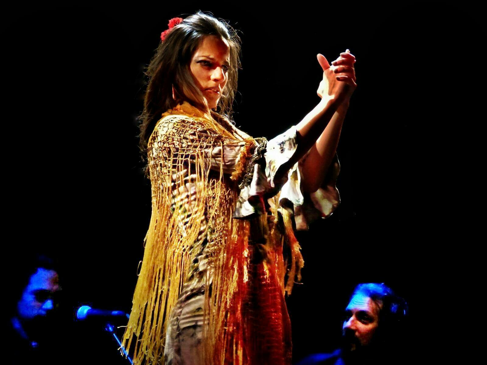 AUTHENTIC FLAMENCO SHOW AT THEATRE CITY HALL - (7,30pm)