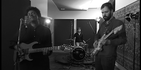 LIONE & Band @ HOM Cafe // Berlin - Neukolln