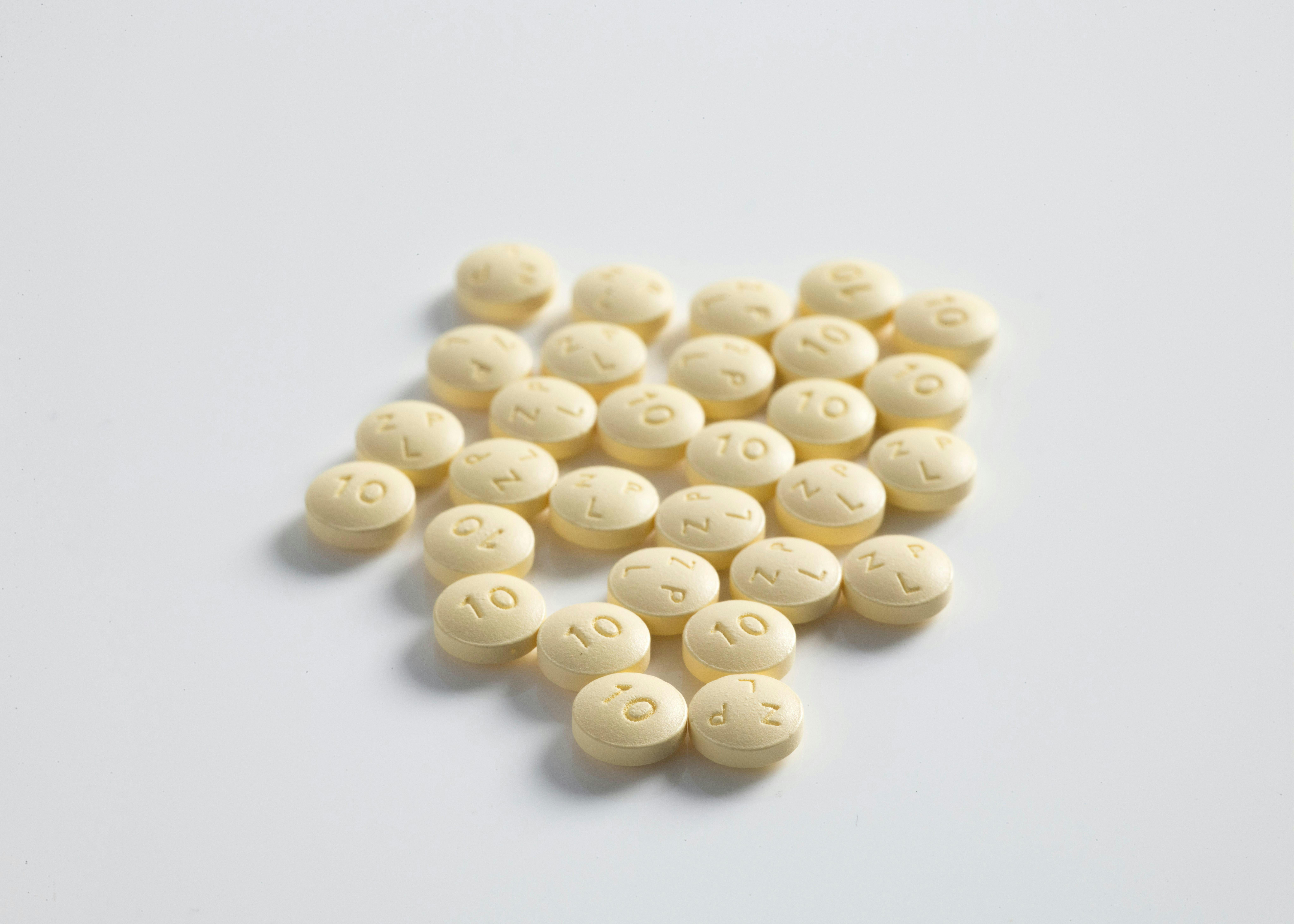 Natural Alternatives to Common Prescription Drugs