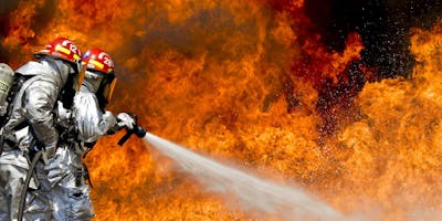 Corso Antincendio a Rischio Medio Corso Antincendio a Rischio Medio