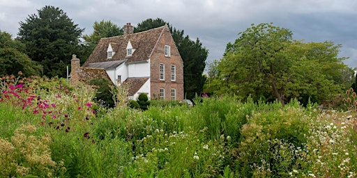 Hauptbild für SIPC Hemingford Manor House and Gardens (SIPC Members only event)