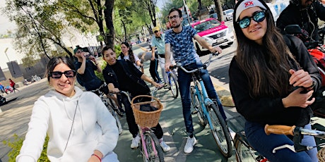 Imagen principal de Sunday Morning Bike Tour in Mexico City
