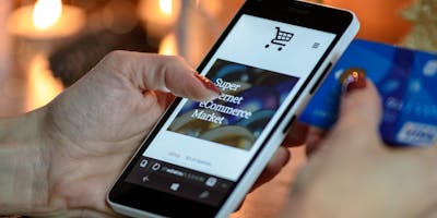 FDA - App digitali per il settore Beauty, Sport e Moda. Nuovi modelli di interazione FDA - App digitali per il settore Beauty, Sport e Moda. Nuovi modelli di interazione