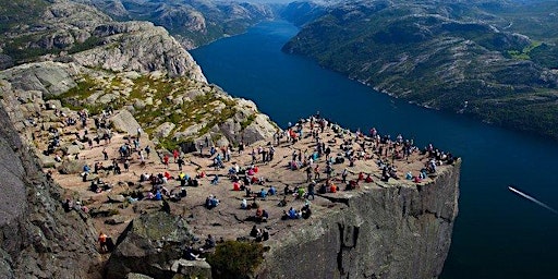 Hauptbild für Hike the stunning Rocks in Amazing Norway