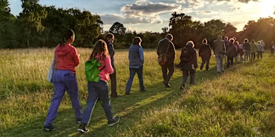 Hauptbild für History Walk on Barnes Common