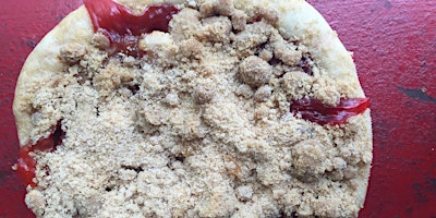 Image principale de The Pie Sessions with Honeypie Bakeshop | Strawberry Rhubarb Pies