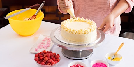 Decorate Cakes Like a Pro - Cooking Class by Classpop!™