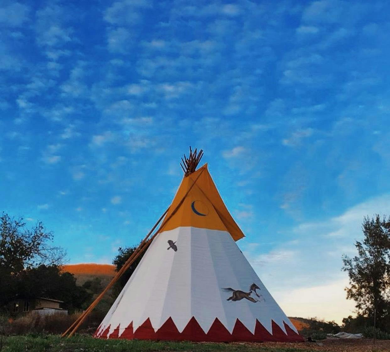 MEET YOUR SPIRIT ANIMAL :: GUIDED VISION + SOUND JOURNEY IN A TIPI