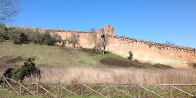 La Valle di Follonica nel Centro Storico di Siena La Valle di Follonica nel Centro Storico di Siena