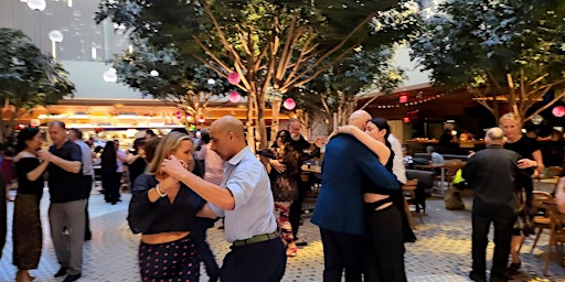 Imagen principal de Casa de Tango at King Jagiello Monument in Central Park