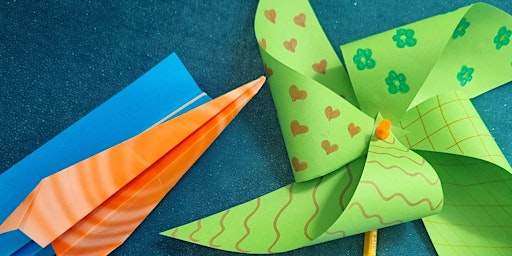Image principale de Summer Holiday Craft Activities Paper crafts - windmills & plane launchers