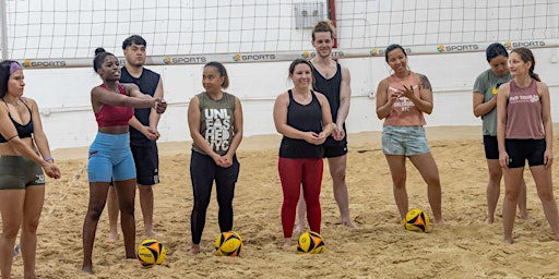 Hauptbild für Free Adult Indoor Beach Volleyball Classes!