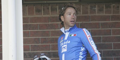 Con BKLK e Tonti all'inferno: la Roubaix e le altre classiche del Nord per cicloamatori. Con BKLK e Tonti all'inferno: la Roubaix e le altre classiche del Nord per cicloamatori.