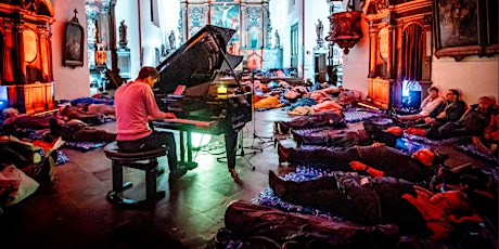 Exclusive piano lying down concert - Rotterdam