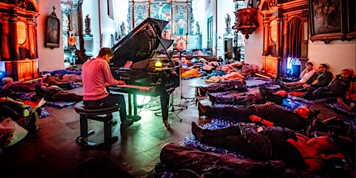 Primaire afbeelding van Exclusive piano lying down concert - Rotterdam