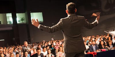 Corso di Public Speaking - Impara a parlare in pubblico Corso di Public Speaking - Impara a parlare in pubblico