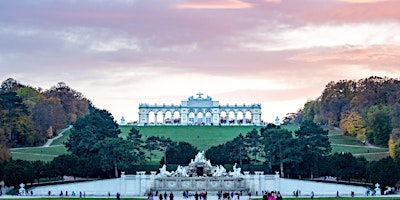 Imagem principal de Führung: Schönbrunn. Ein Frühsommerspaziergang durch den Schlosspark!